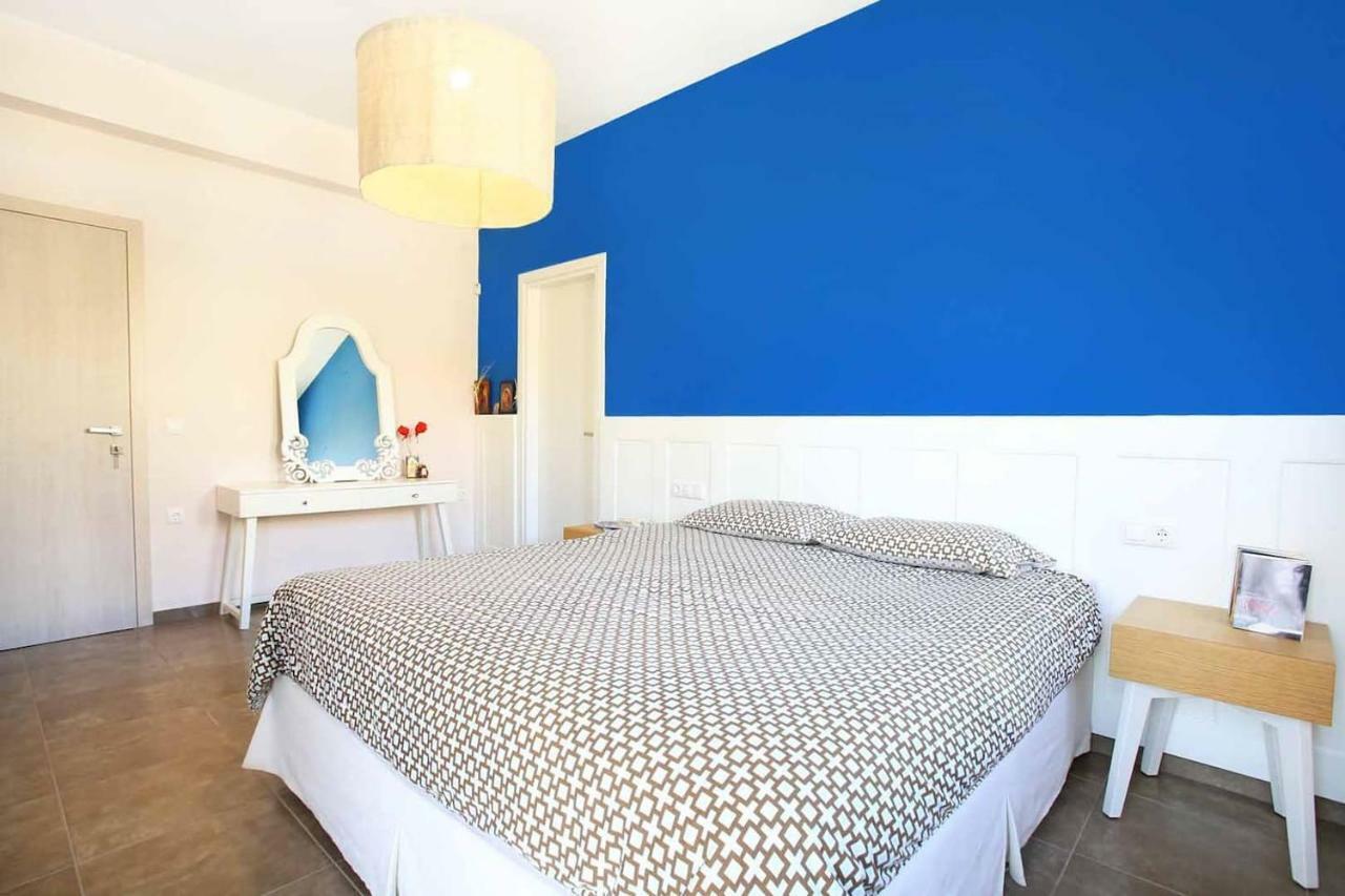 Elpida, Villa *